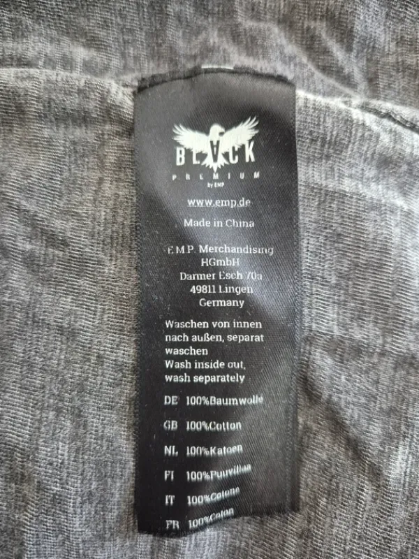 Online Black Premium Viikinkiaiheinen paita