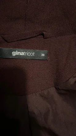 Discount Gina Tricot Viininpunainen bleiseri