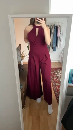 WalG Viininpunainen haalari