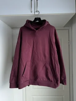 Discount Lager 157 Viininpunainen huppari