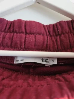 Clearance Viininpunaiset college housut