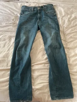 Clearance Vintage 2008 Levi’s Engineered Jeans W32