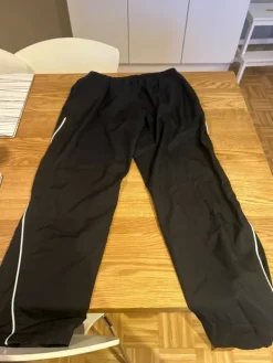 Discount Reebok Vintage black trackpants