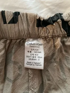 Discount Calvin Klein Yöhousut