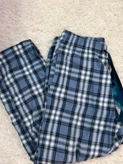 Sale Lager 157 Yöhousut