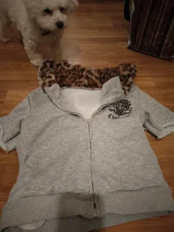 Clearance Y2k huppari karvainen