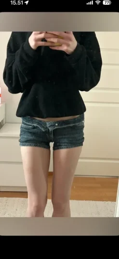 Clearance Monki y2k minishortsit