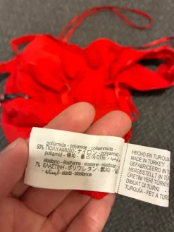 Best Zara punainen body